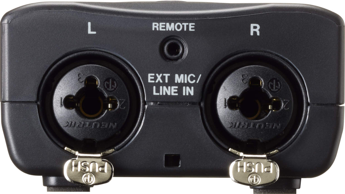 4-Track Portable Handheld Field Recorder with 2 XLR/TRS Inputs H37555