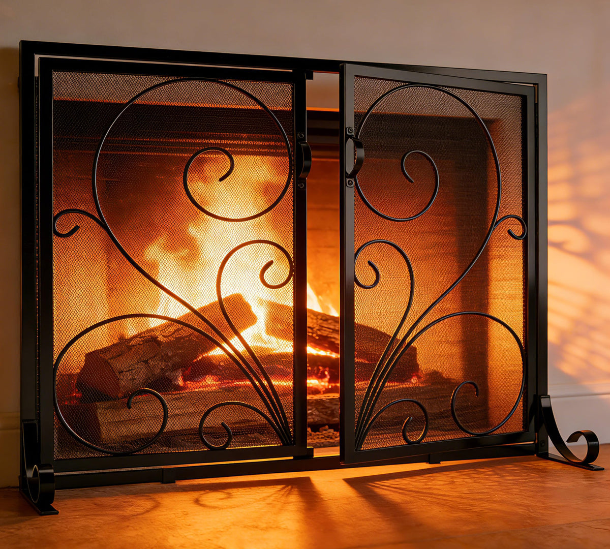 Black Metal Mesh Fireplace Screen with Double Doors Q278843