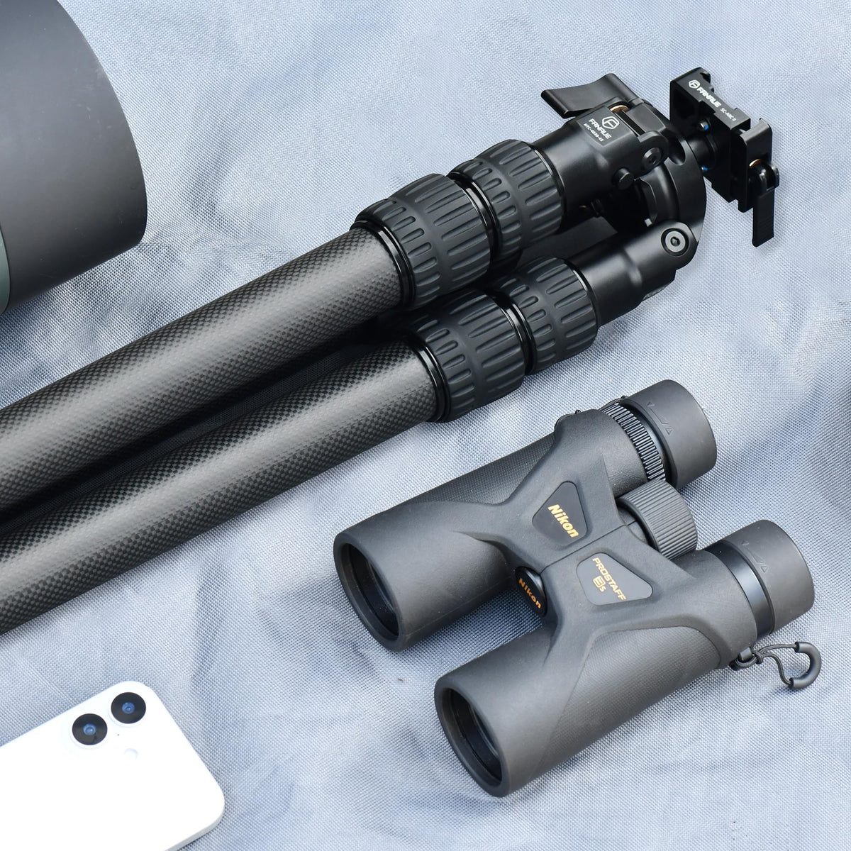 Carbon Fiber Tripod with BallHead and Quick Release Plate U64284